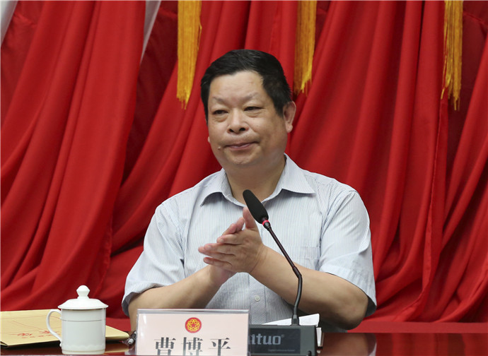 了工作交流,如东县委常委,统战部长蒋树建出席会议并代表如东县委致辞